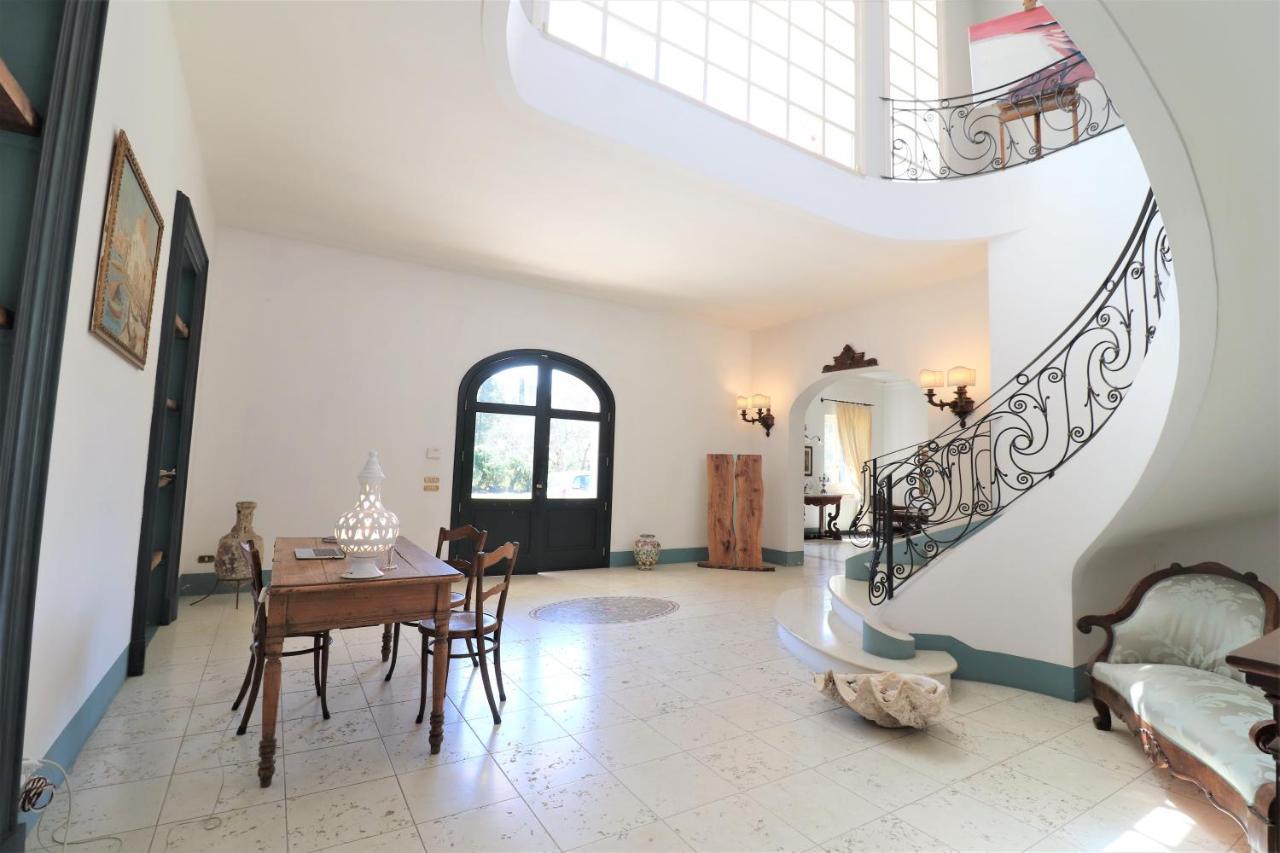 レッチェ Relais Delle Rose Bed & Breakfast エクステリア 写真