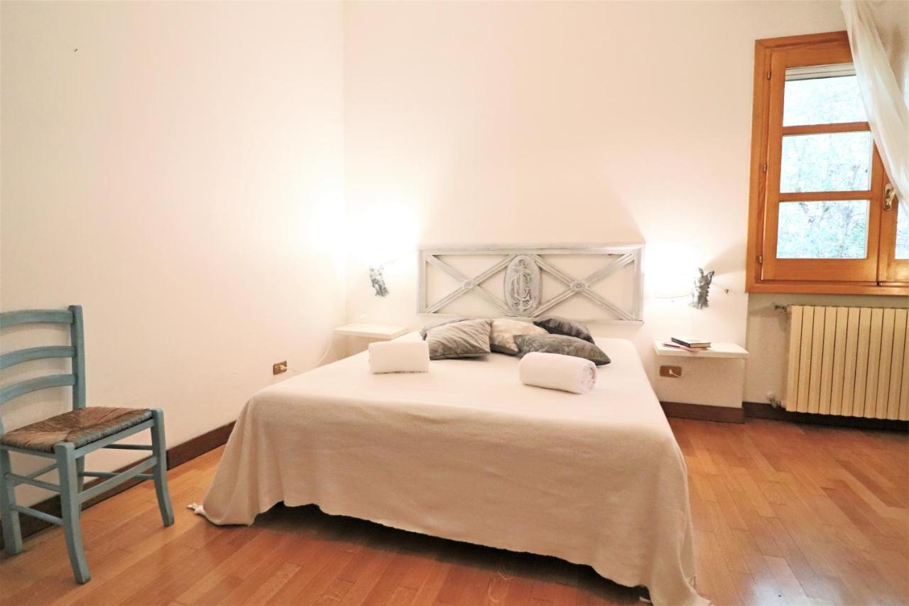レッチェ Relais Delle Rose Bed & Breakfast エクステリア 写真