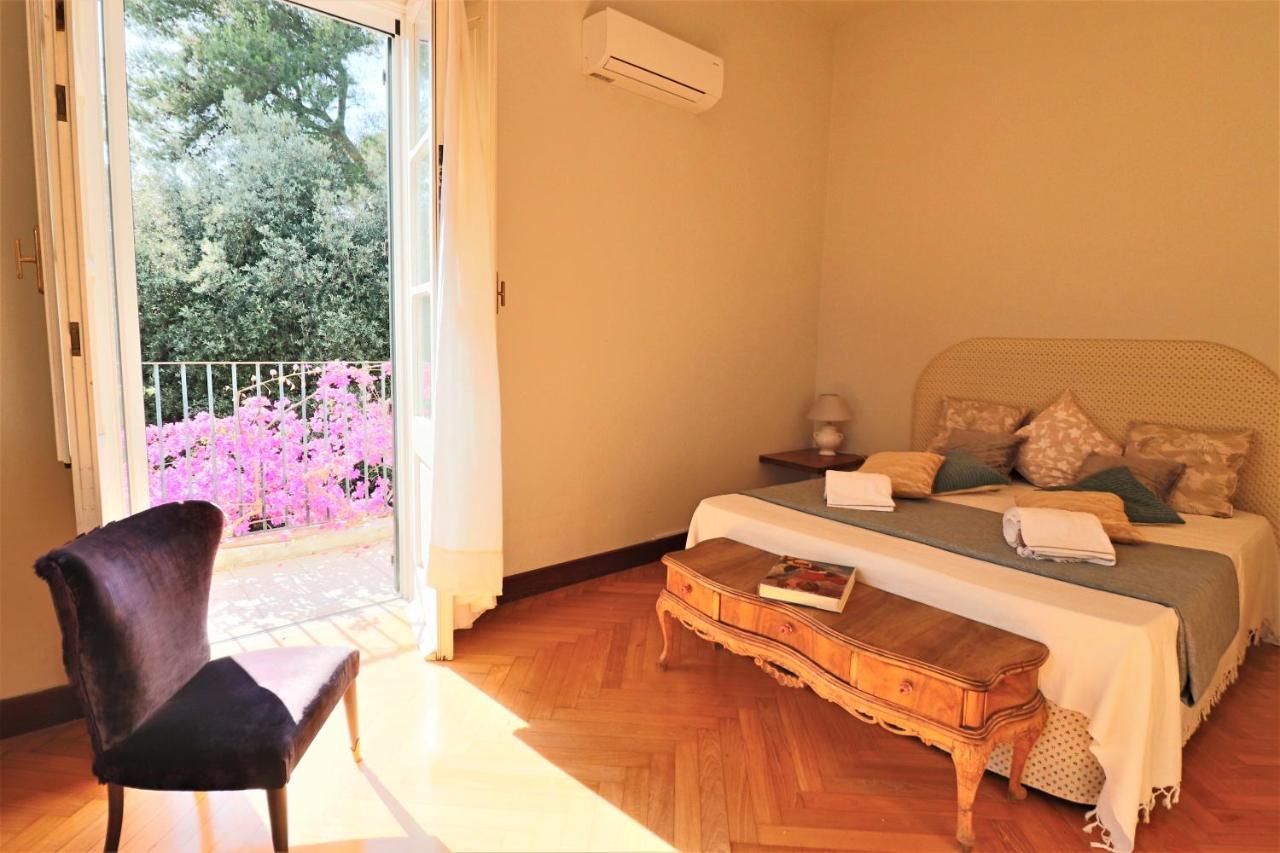 レッチェ Relais Delle Rose Bed & Breakfast エクステリア 写真