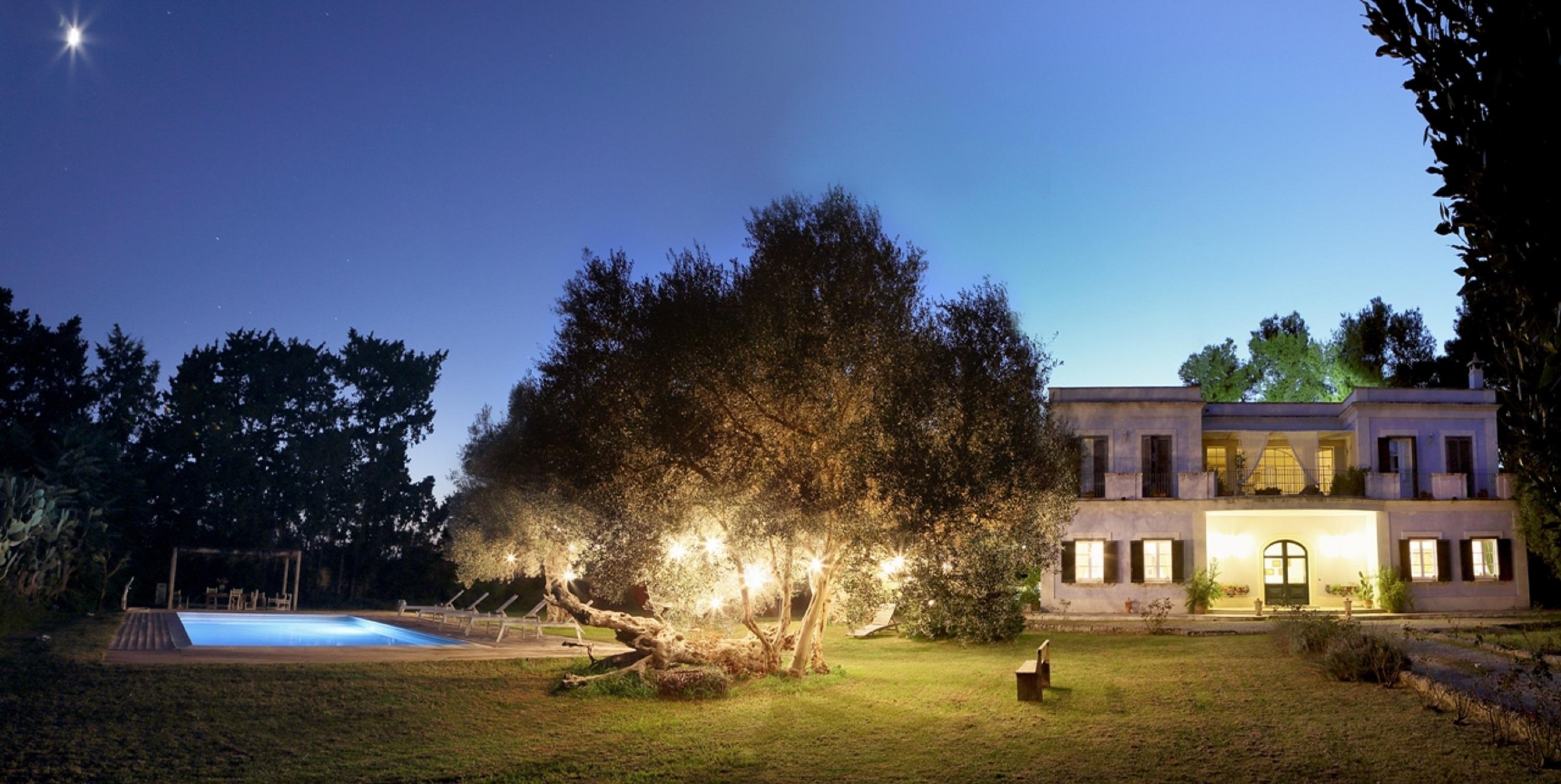 レッチェ Relais Delle Rose Bed & Breakfast エクステリア 写真